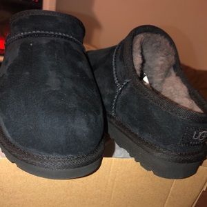 Classic UGG Slipper